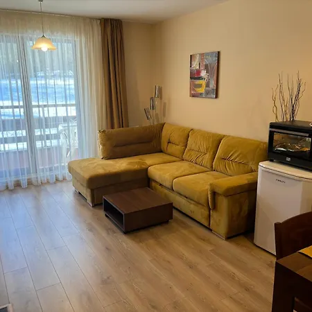 Life -view One Bedroom *